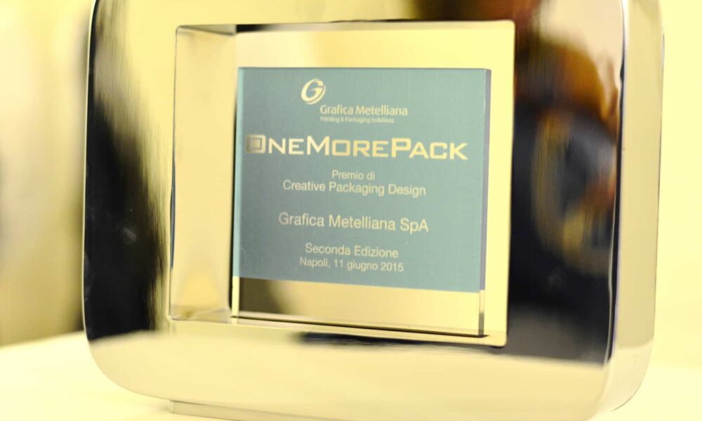 One More Pack, premio.